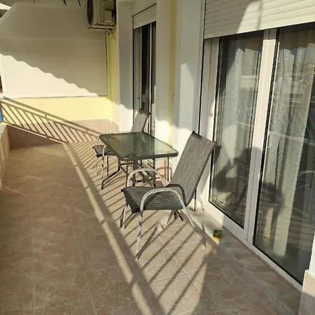 Gcm 1 Kentro K Parking Apartment *